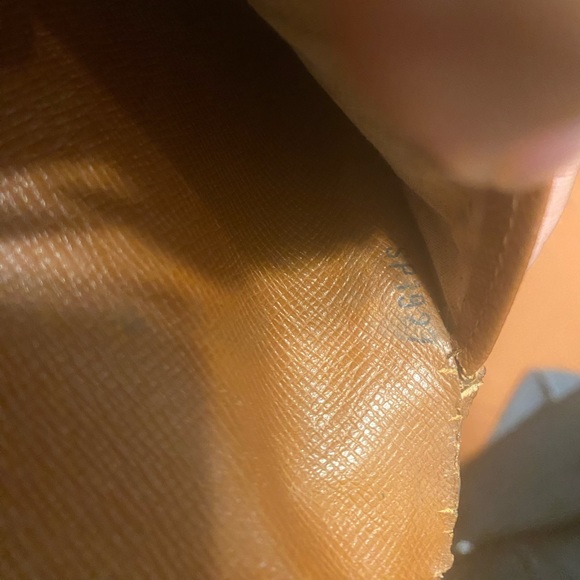 Louis Vuitton classic monogram wallet w/ID case - Picture 12 of 12